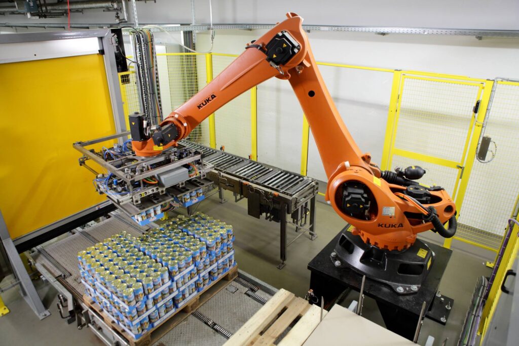 食品産業におけるフレキシブルなパレタイザー