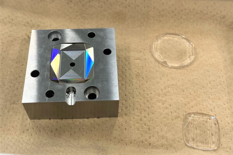 株式会社光和 鏡面切削加工