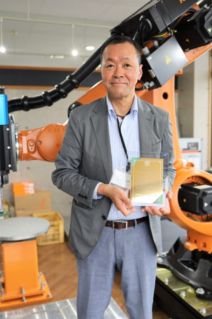 インフィニティソリューションズ　代表