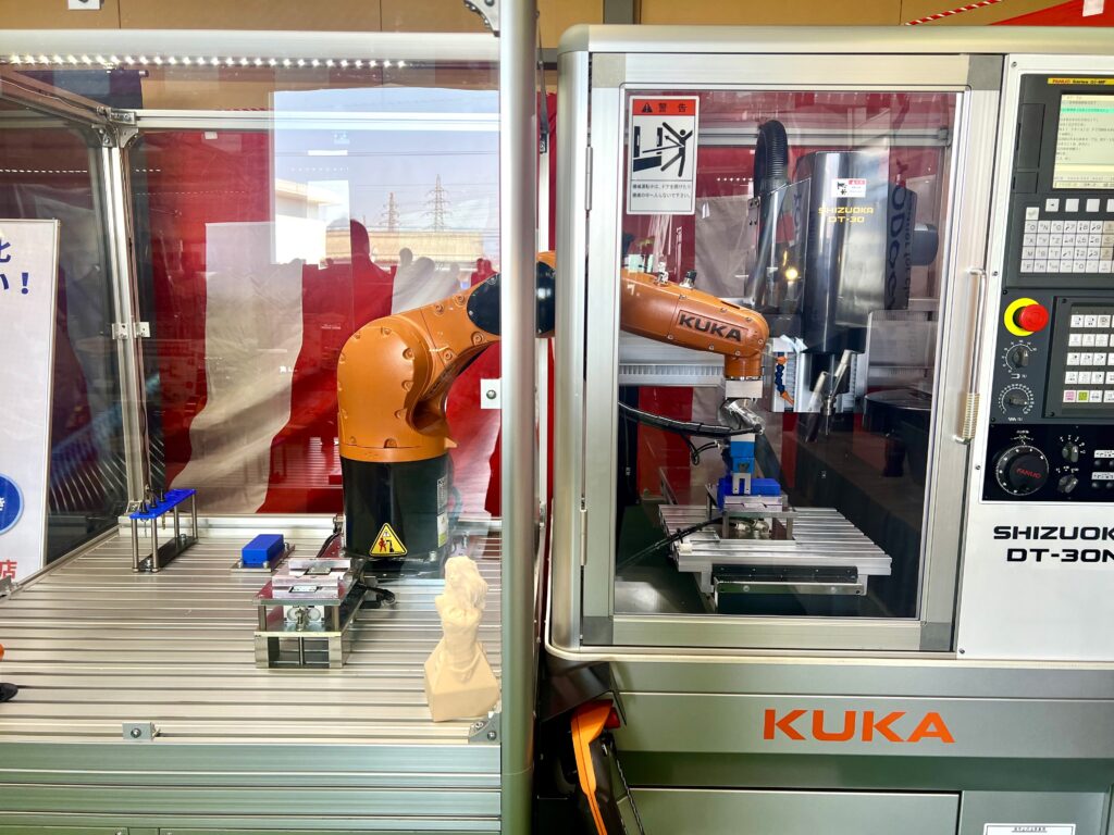 インフィニティソリューションズ